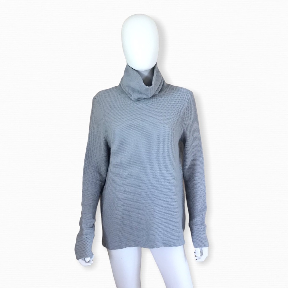LAmade Grey Waffle Knit Turtleneck Sweater, S